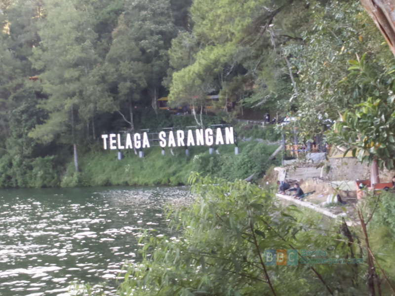 Nikmati Segar Air Telaga dan Pedasnya Sate Kelinci