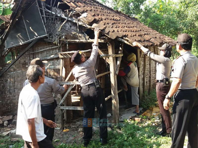 Bedah Rumah Polisi Peduli