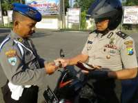 Dukung Promoter,  Polres Bojonegoro Gelar Razia Kendaraan Anggota