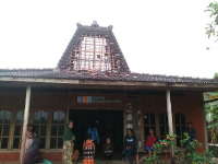 Ditinggal Karnaval, Satu Rumah di Gayam Tersambar Petir