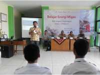 EMCL Kenalkan Pentingnya Energi Migas pada Siswa SMK 5 Bojonegoro