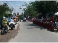 Kirab Api Semangat Jadi Tontonan Warga Ngasem