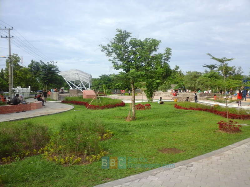 DKP Gelar Lomba Foto Taman dan Bunga Bougenvile