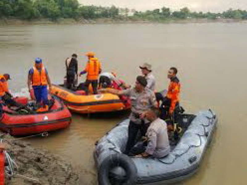 Nenek Hilang Diduga Tenggelam di Bengawan Solo