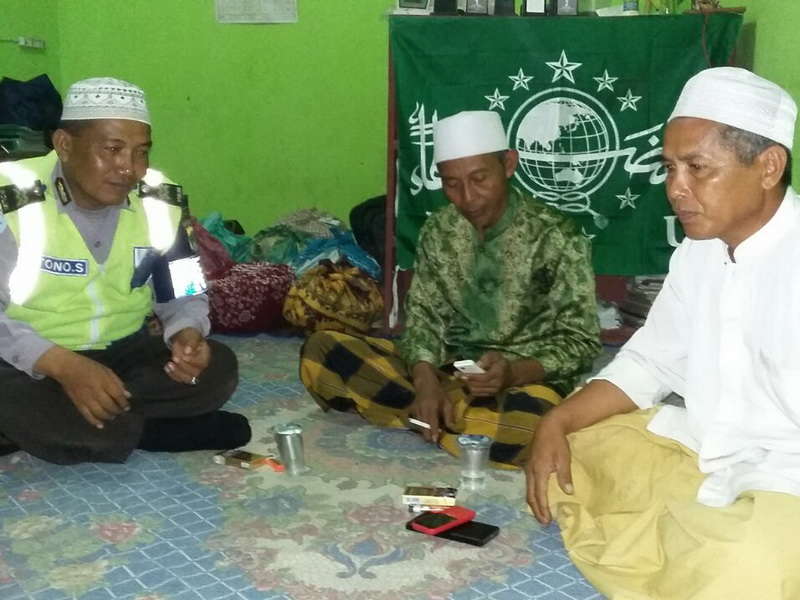 Polsek Kepohbaru Silaturahmi ke Tokoh NU
