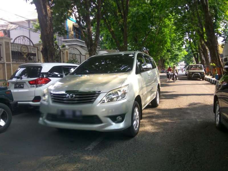 Seharusnya Jalan Satu Arah