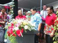 Bupati Suyoto Hadiri Grand Opening Fave Hotel