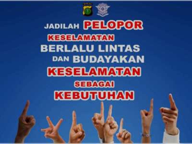 Motor Tabrak Kendaraan Roda Tiga di Baureno, Pembonceng Alami Gegar Otak