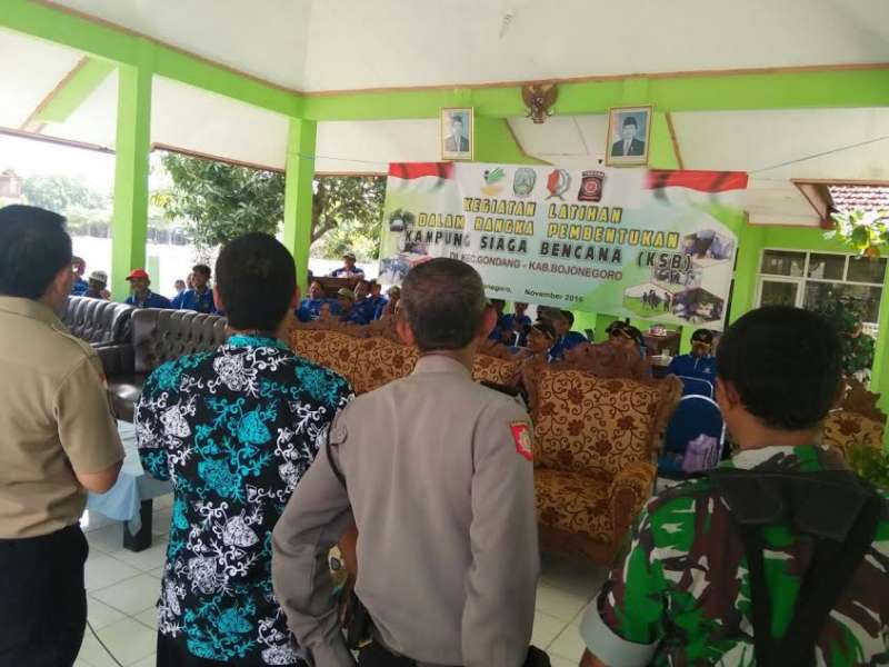 Kemensos Bentuk Kampung Siaga Bencana di Kecamatan Gondang