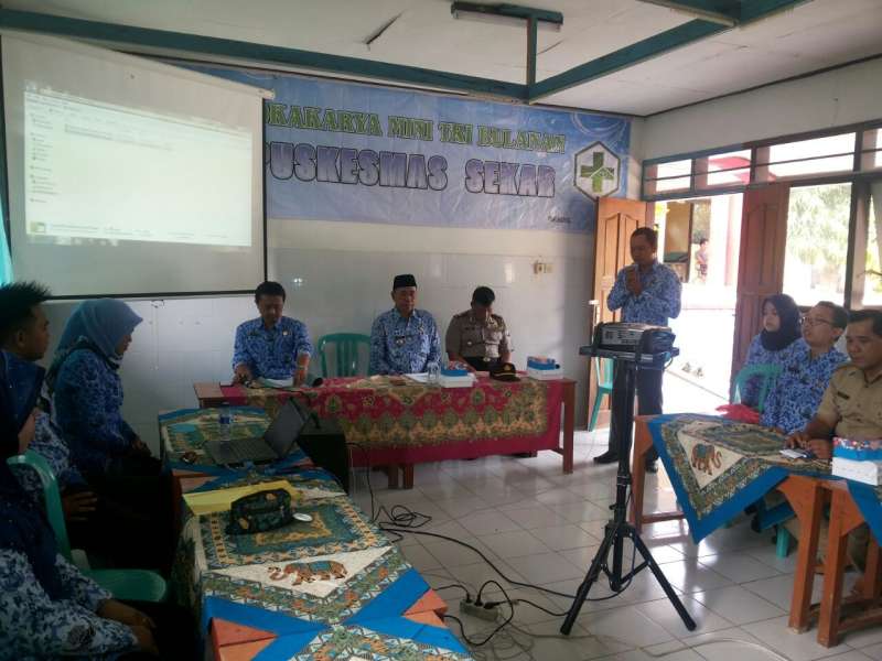 Hadiri Lokakarya Kesehatan, Kapolsek Sekar Minta Imunisasi Sesuai Jadwal