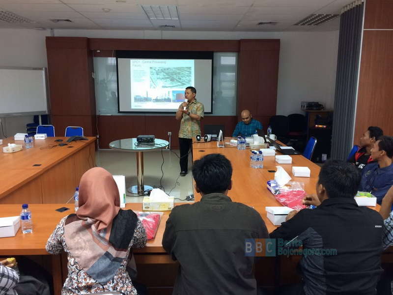 Karang Taruna Mojodelik Kunjungi Area Operasi Lapangan Banyu Urip