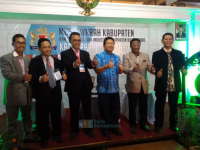 Bupati Bojonegoro Berharap Harga Minyak Stabil