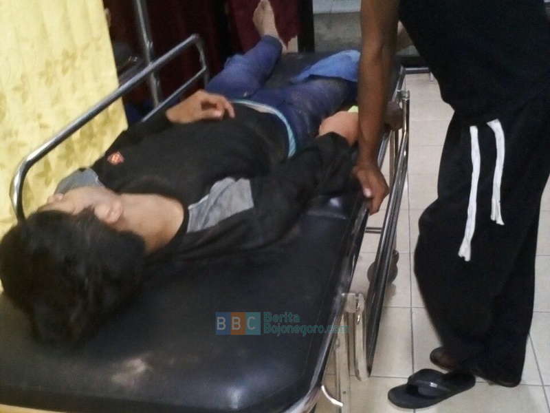 Serempetan Motor di Baureno, 2 Orang Alami Patah Tulang