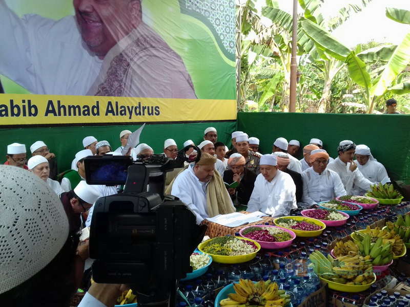 Maulid Akbar dan Pembacaan Diba' Bersama Habib Ahmad Alaydrus