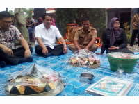 EMCL Serahkan Bangunan Irigasi Kaliglonggong Kepada Pemdes Gayam