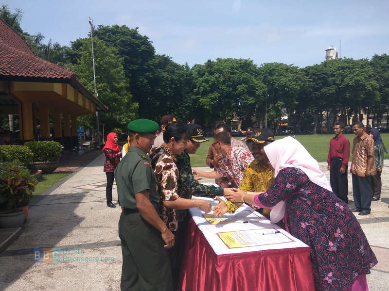 Inilah Isi Ikrar Damai Yang Dibaca 82 Calon Kades