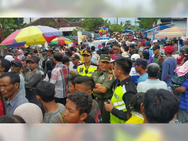 Kapolres dan Dandim Pimpin Patroli Pantau Desa Rawan Konflik