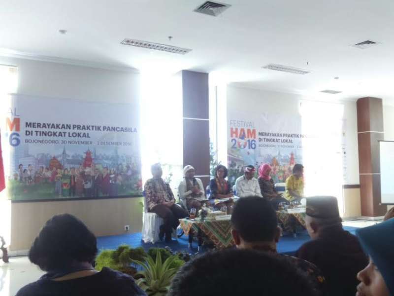 Pancasila Harus Ditarik ke Atas dan ke Bawah