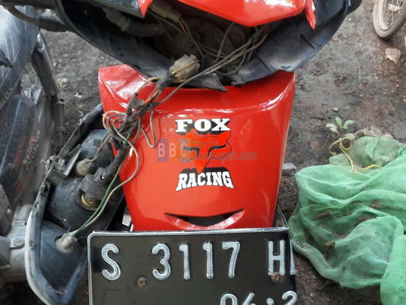 Gara-Gara Potong Jalan Sembarangan, 2 Motor Bertabrakan di Tuban