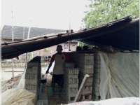 Musim Banjir, Perajin Batu Bata Berhenti Produksi