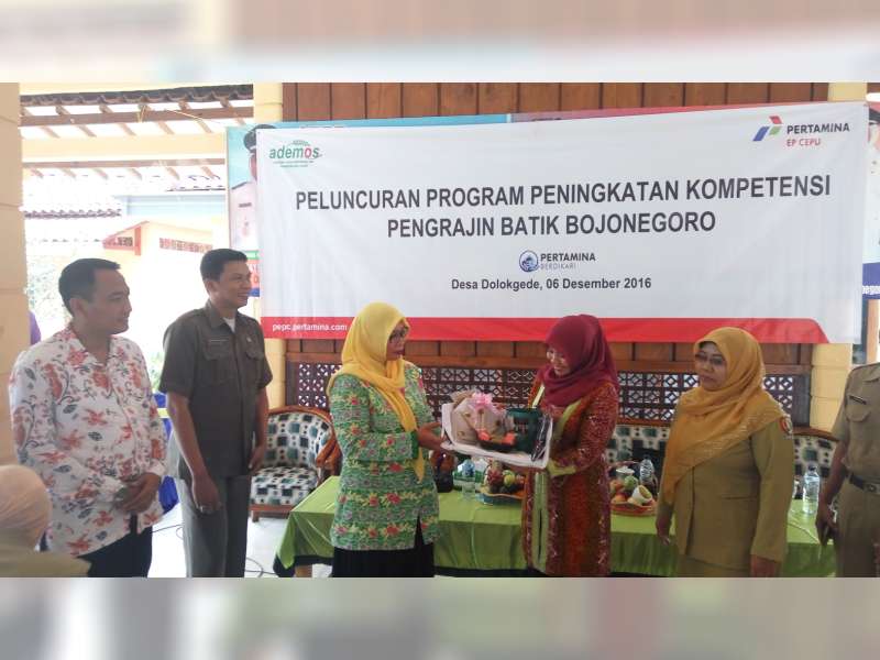 Ini Sentuhan PEP Cepu pada Perajin Batik di Jambaran-Tiung Biru