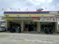 Dua Minimarket Tak Berizin Ini Nekat Beroperasi&nbsp;