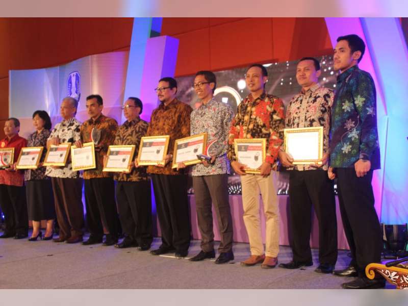 KPU Bojonegoro Raih Penghargaan dari Komisi Informasi Jatim