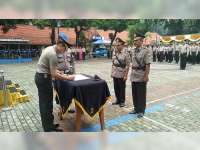 Polres Bojonegoro Gelar Upacara Sertijab dan Purna Tugas Anggota