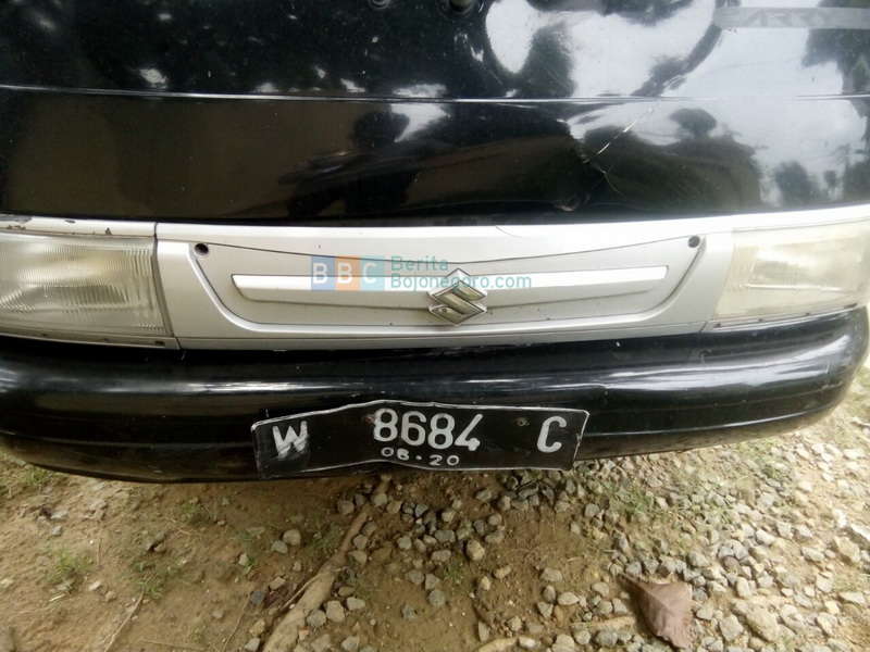 Pelajar Pengayuh Sepeda Terluka Usai Tabrak Mobil Boks di Trucuk