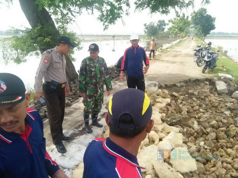 Jalan Desa Temu-Kedungprimpen Kecamatan Kanor Mulai Diperbaiki