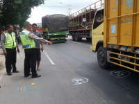 Dua Bocah Tewas Usai Terlindas Trailer di Tuban