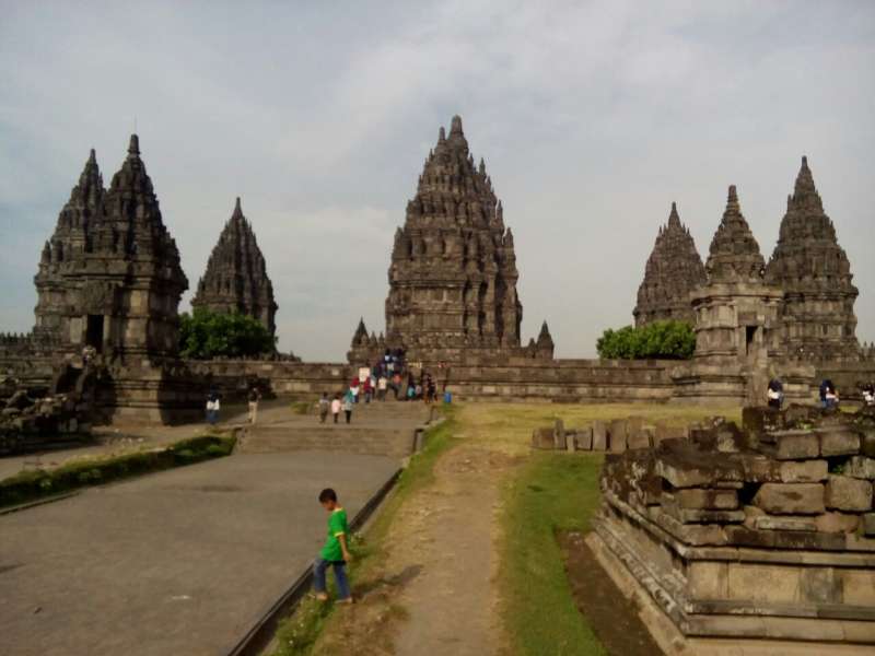 Liburan di Candi Prambanan