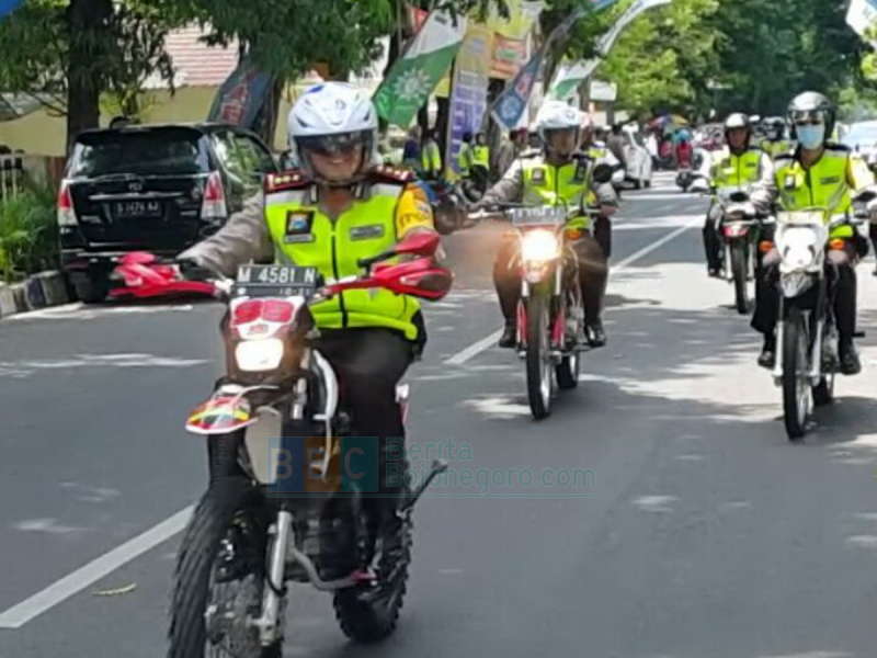 Kapolres Bojonegoro Pimpin Langsung Patroli ke Gereja
