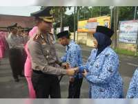 Di Ujung Tahun, Kapolres Lantik 32 PNS Polri