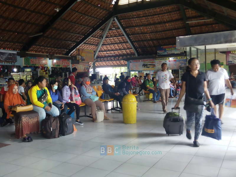 Kemenhub Belum Jelaskan Terkait Gaji 17 Pegawai Terminal Rajekwesi