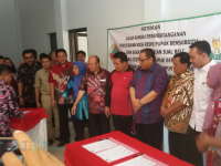 Menteri Koperasi Kunjungi Padangan