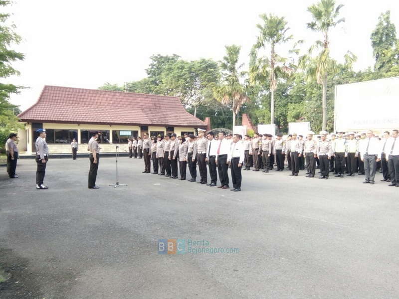 Kapolres Ajak Anggota Lebih Peduli Pada Masyarakat