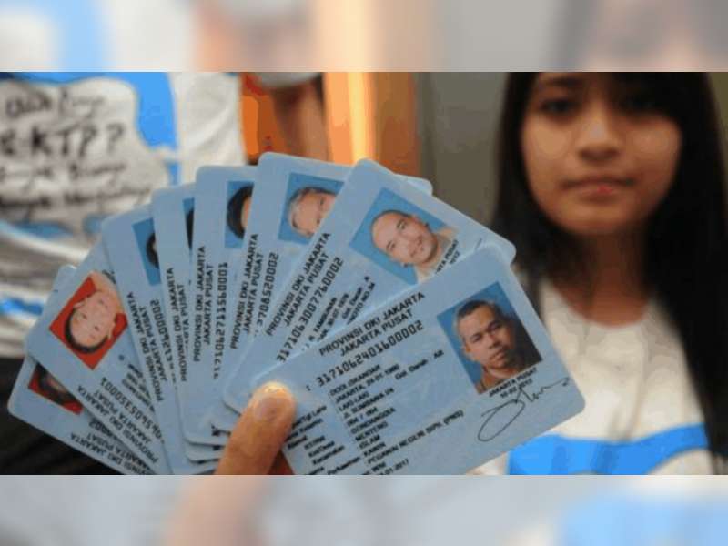 Dispenduk Capil Gunakan Dua Jalur untuk Penyediaan Blangko e-KTP.