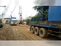 Polsek Trucuk Turun Tangani Ceceran Tanah Liat di Jalan&nbsp;