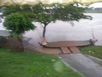 Perahu Pengangkut Pasir Bengawan Solo di Kanor Tenggelam