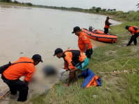 Mayat Perempuan Tak Dikenal Ditemukan Mengapung di Bengawan Solo