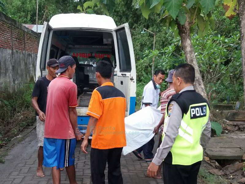 Jenazah Mr X Korban Tabrak Kereta Dimakamkan di Padangan