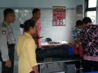 Hindari Jalan Berlubang, Pemuda Sukosewu Ini Malah Celaka