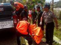 BPBD Bojonegoro Temukan Mayat Mrs X Yang Hanyut di Bengawan Solo