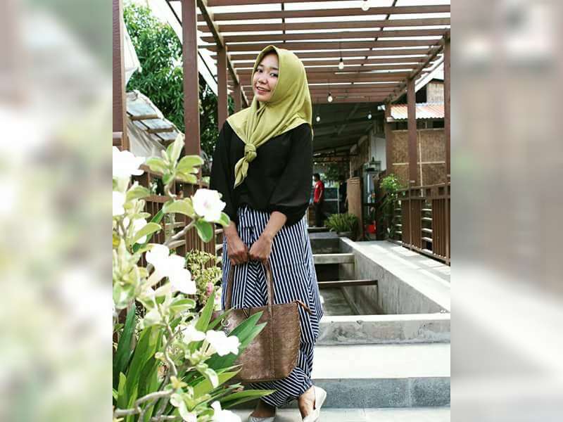 Tidak Mau Membebani Orang Tua, Kuliah Bisa Bayar Sendiri