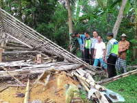 Waspada Potensi Angin Kencang di Bojonegoro Sampai 13 Februari