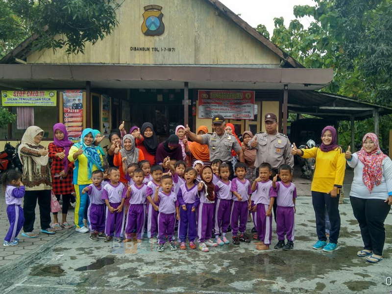 Polisi Adalah Sahabat Anak-Anak