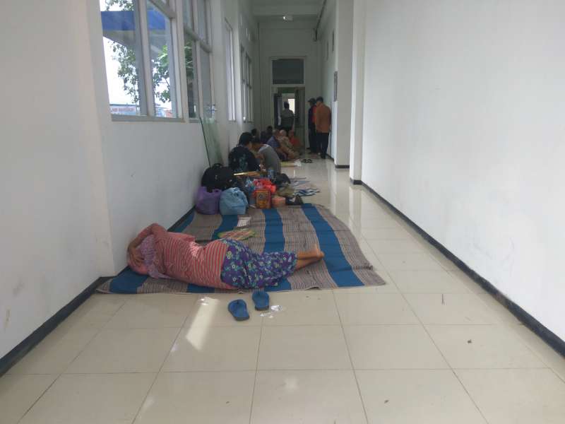 Pasien Rawat Inap Sudah Mulai Pindah ke RSUD Veteran