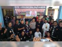 Pererat Persaudaraan, Komunitas Pencak Silat Bojonegoro Gelar Baksos Donor Darah di Tambakrejo