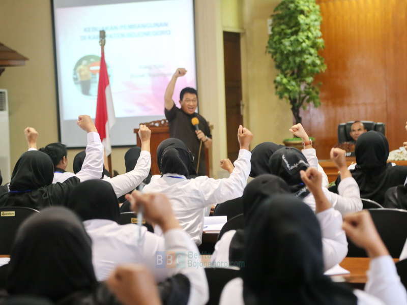 160 Bidan Jalani Diklat Penanganan Pertama Gawat Darurat